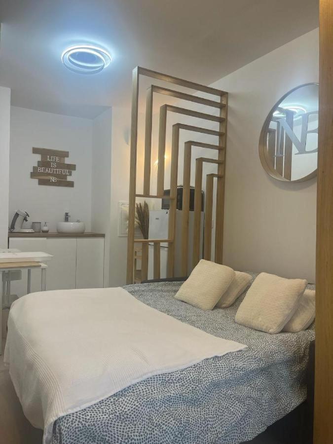 Spacieux Appart Terrasse Metro Hopital 4Pers Wifi Villejuif Luaran gambar