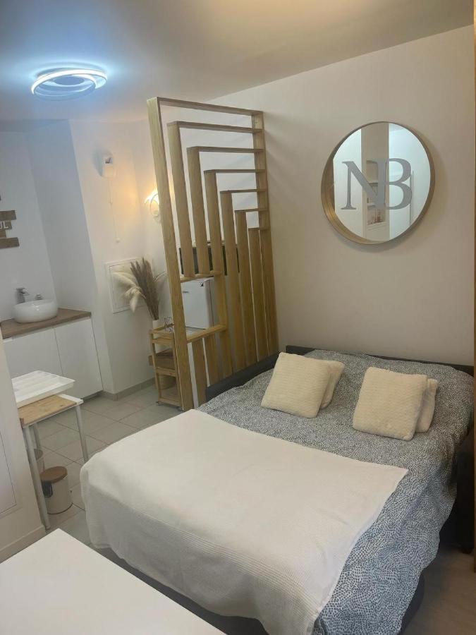 Spacieux Appart Terrasse Metro Hopital 4Pers Wifi Villejuif Luaran gambar